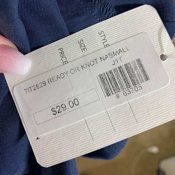 Dainty Hooligan Tied Shirt - Picture 6 of 6